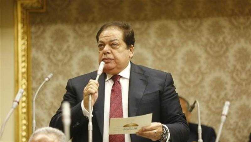 أبو العينين: الأحزاب المصرية ضعيفة.. والتحالف الوطني وحد الشعب