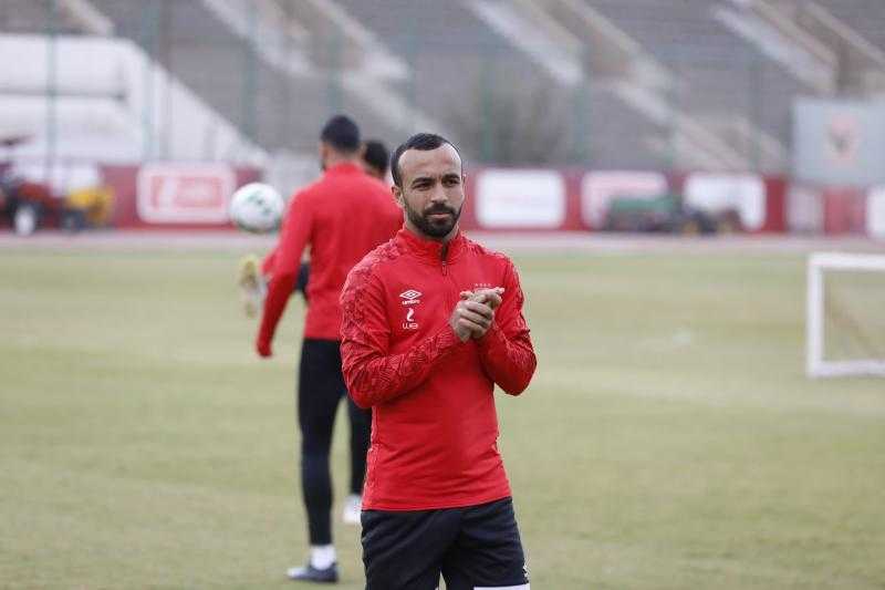 نجم الأهلي السابق يطالب برحيل أفشة