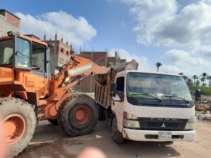 رفع 650 طن مخلفات وقمامة من 7 مراكز في أسيوط