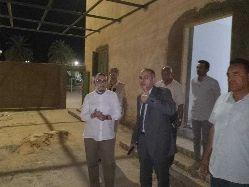 نائب محافظ الوادي الجديد تتفقد جاهزية المعهد الفني الصحي | صور