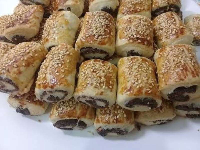 خط أحمر