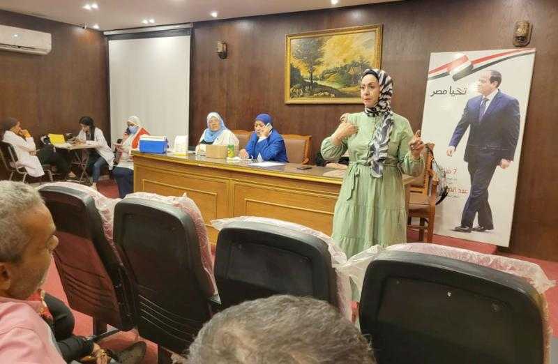 ندوة تعريفية بمبادرة 100 يوم صحة في حي مصر القديمة