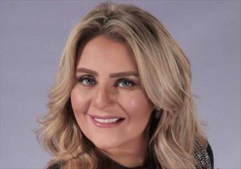 رانيا ياسين تحكي ذكرياتها مع المخرج عاطف سالم: أول جائزة أخدتها منه