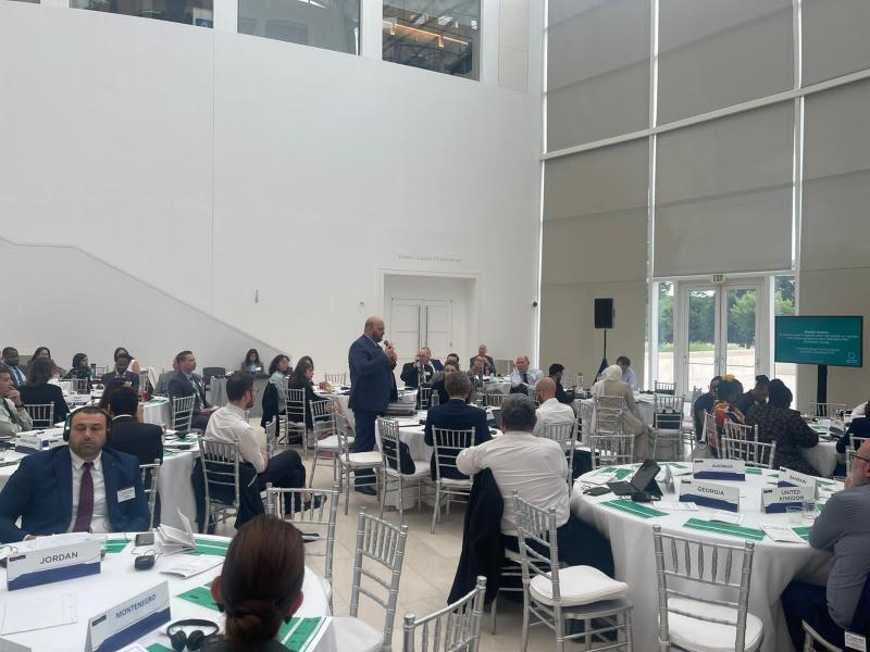 مستشار مفتي الجمهورية يعرض تجربة الإفتاء في مكافحة التطرف أمام التحالف الدولي ضد داعش في واشنطن