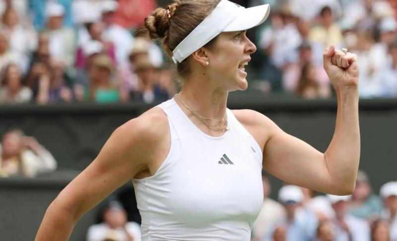 فوندروسوفا تنهي رحلة سفيتولينا الملهمة في بطولة ويمبلدون للتنس