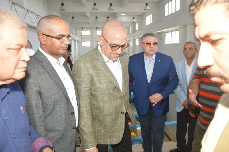 خط أحمر