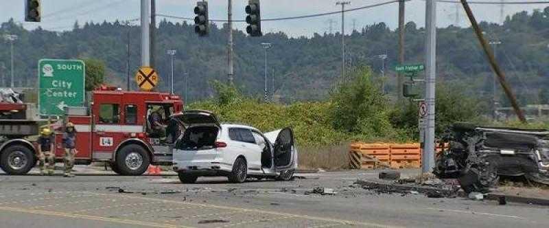 مقتل 6 وإصابة 3 آخرين جراء حادث سير في ولاية واشنطن