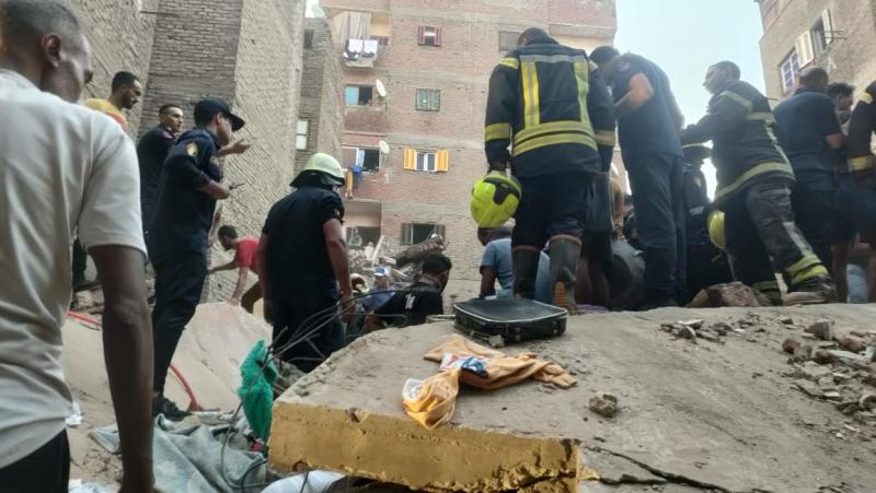 محافظة القاهرة تكشف أسباب انهيار ”عقار حدائق القبة”.. وضبط المتسبب| صور