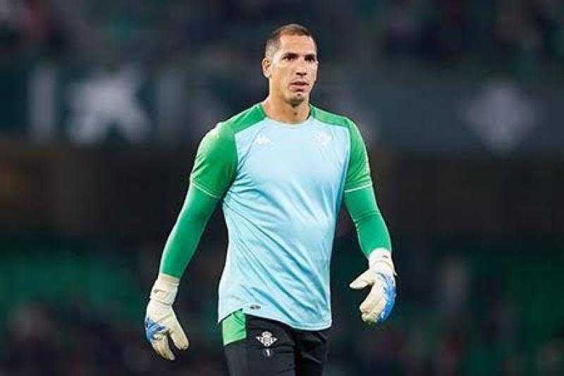 رسميا.. القادسية السعودي يعلن ضم روبلز حارس ليدز يونايتد