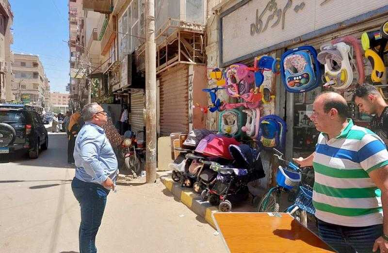 حملة لرفع الإشغالات بمدينة مغاغة لتيسير حركة المرور