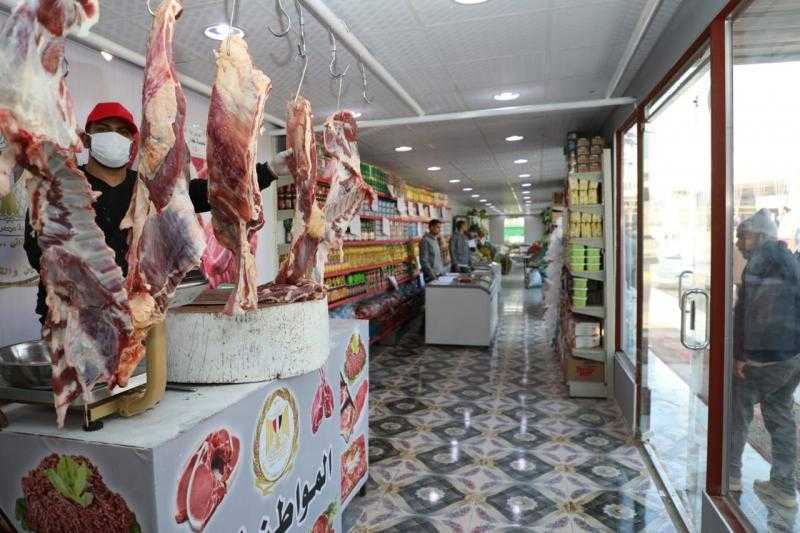 حملة تفتيشية على شوادر لحوم ومنافذ بيع ”المواطن اولا” بحي الساحل