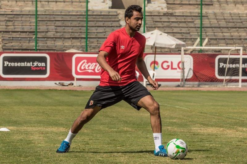 3 أندية ترغب في استعارة محمد فخري من الأهلي