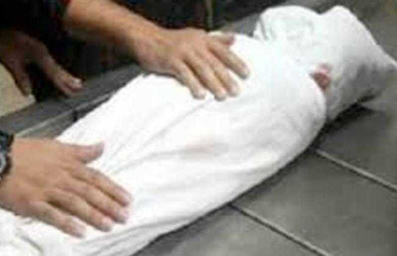 العثور على جثة متعفنة لطفلة بطريق أسيوط الغربي بالفيوم