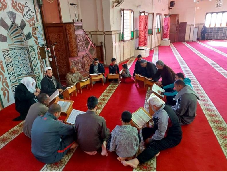”الأوقاف”: أكثر من 50 ألفا من رواد المساجد يقبلون على مقارئ الجمهور