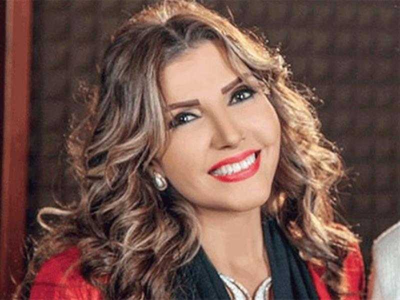 نادية مصطفى تحيى حفلا غنائيا في مهرجان الموسيقى العربية الليلة