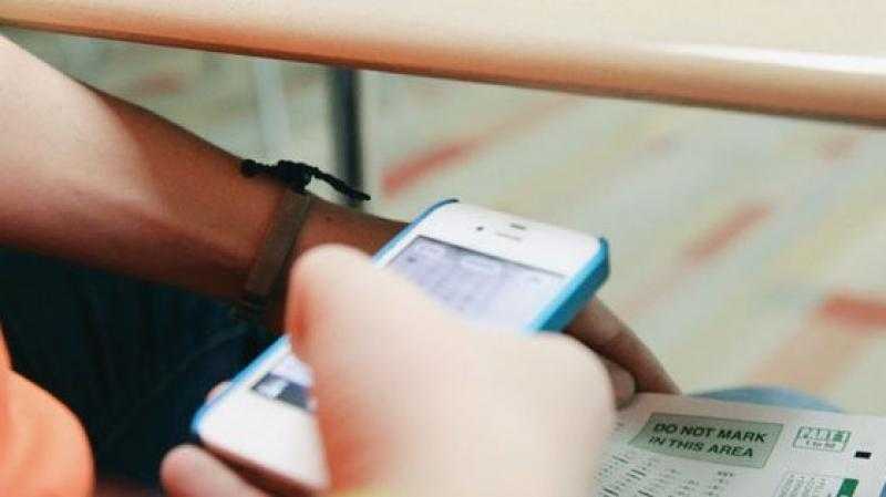 تراجع واردات « الموبايلات» المستوردة بنسبة 80% خلال 2022|| إنفوجراف