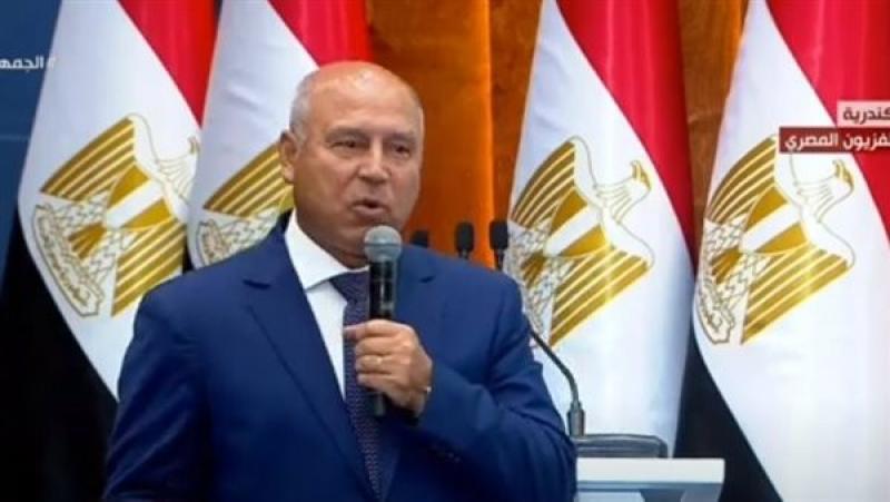 وزير النقل: ”مش هنعمل حاجة في مصر إلا فخمة”
