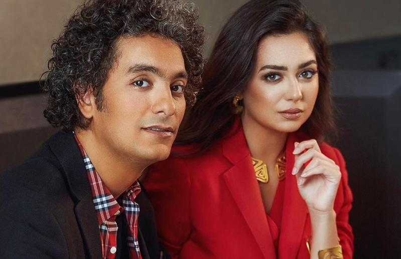 هبة مجدي ومحمد محسن يحتفلان بعيد زواجهما السابع بطريقة كوميدية