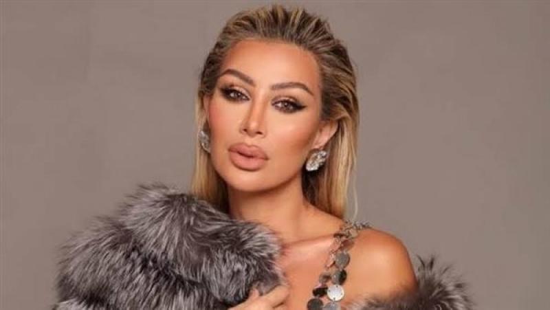 مايا دياب تعلن إلغاء حفلتها بسبب إصابتها بتسمم حاد: اعتذر لجمهوري السوري