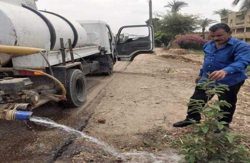 زراعة 140 شجرة مثمرة فى السنطة بالغربية