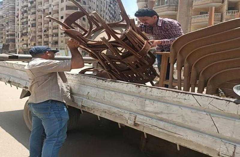 إزالة 132 إشغال طريق في مركز رشيد بالبحيرة