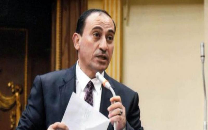 خط أحمر