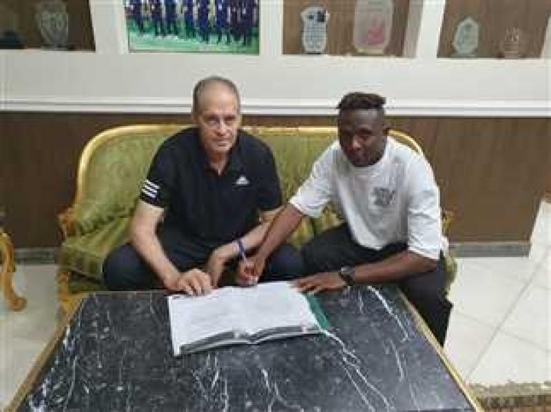 طلائع الجيش يضم الغيني موسى دياوارا