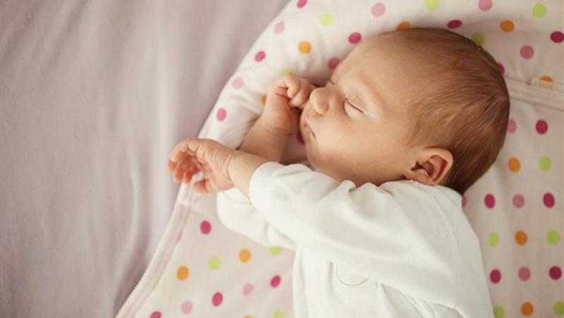 أخصائي أطفال: تشغيل التكييف لـ حديثي الولادة أفضل من المراوح