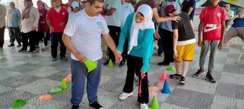 جلسات تخاطب لذوي الهمم بمركز شباب السيوف ضمن برنامج (قادرون باختلاف) | صور