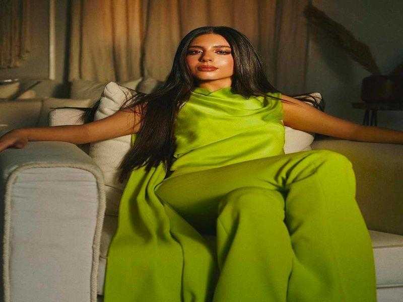 مايان السيد تخطف الأنظار بالأخضر في أحدث جلسة تصوير لها | صور