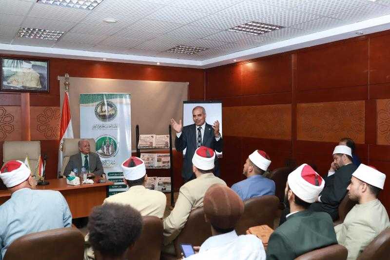 نائب رئيس منظمة خريجى الأزهر: بالوعي والمعرفة وحب الأوطان نواجه الغزو الفكري المضاد
