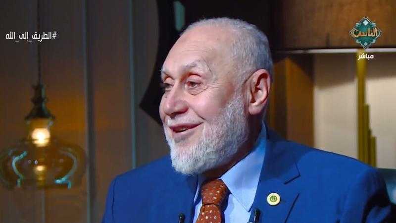 أستاذ الشريعة بجامعة الأزهر لـ قناة الناس: التفكر عبادة لصلاح حال القلب