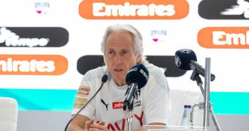 مدرب الهلال السعودي يصف مواجهة الوداد المغربي في البطولة العربية بالمصيرية