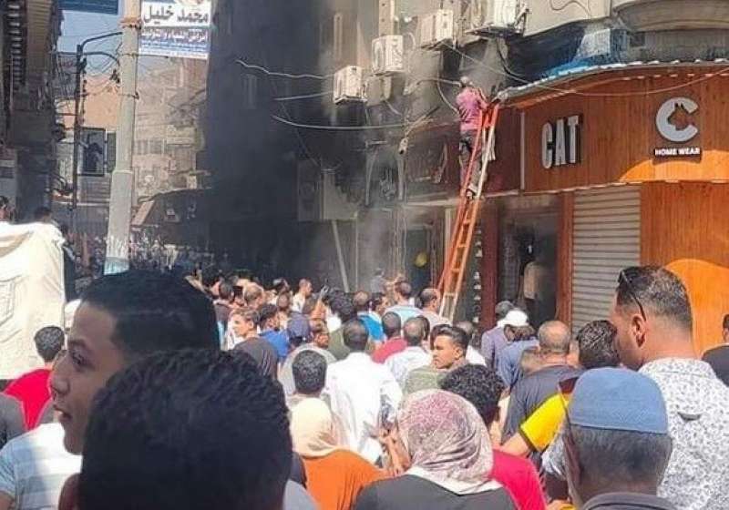 خط أحمر
