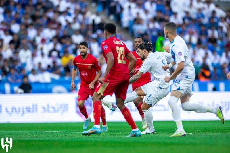 الهلال السعودي يقصي الوداد ويرافق السد القطري إلى ربع نهائي البطولة العربية