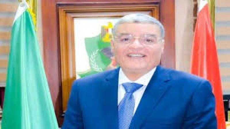محافظ المنيا يوافق على تخفيض درجات القبول بمدارس التعليم الثانوي العام