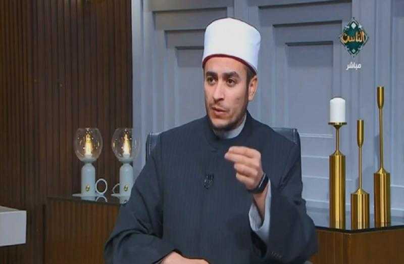”زوجة ابني ضربتني وابني معاها”.. أمين الفتوى يُجيب