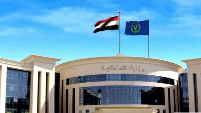 مدير أمن القليوبية يعتمد حركة تنقلات رؤساء وحدات المرور