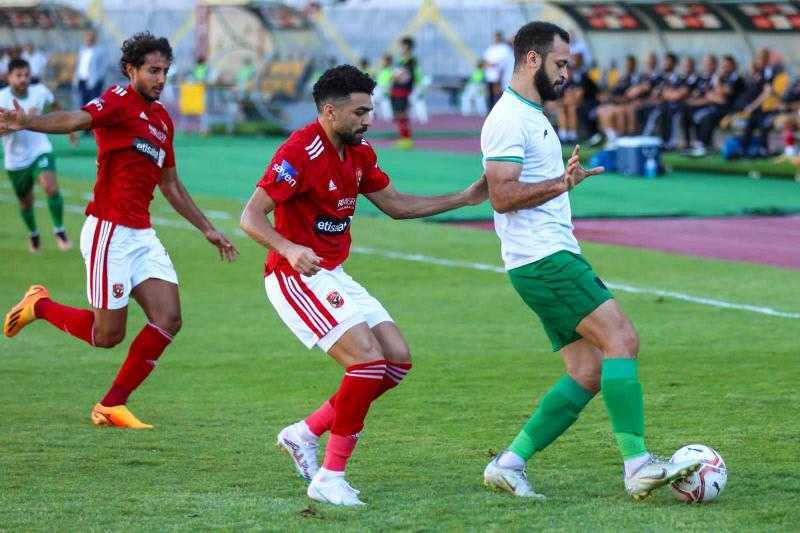 جهاد جريشة: قرار إلغاء هدف المصري أمام الأهلي صحيح