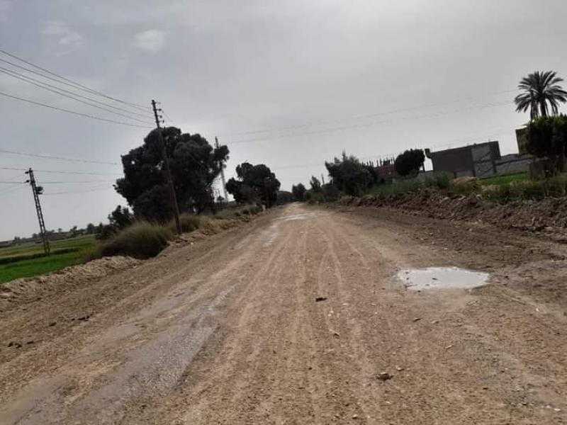 حملة تمهيد للطرق بـ ”سنورس” بالفيوم
