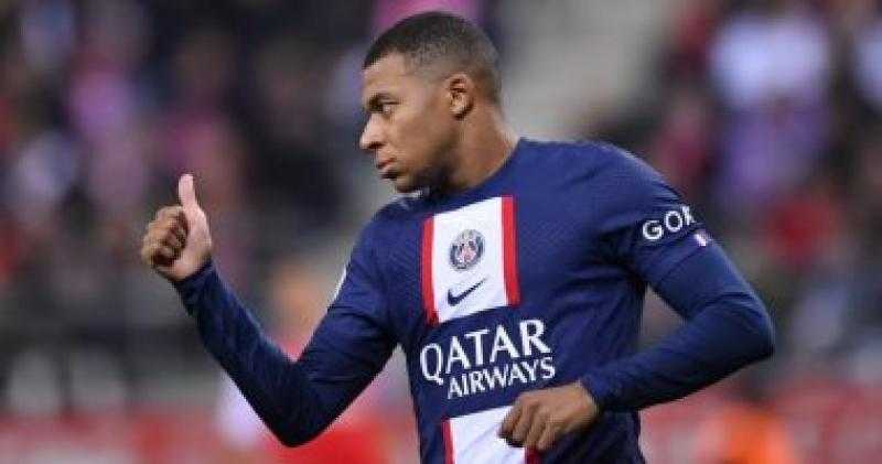 ريال مدريد يُعلن موعد ظهور مبابي بالرقم ”9”