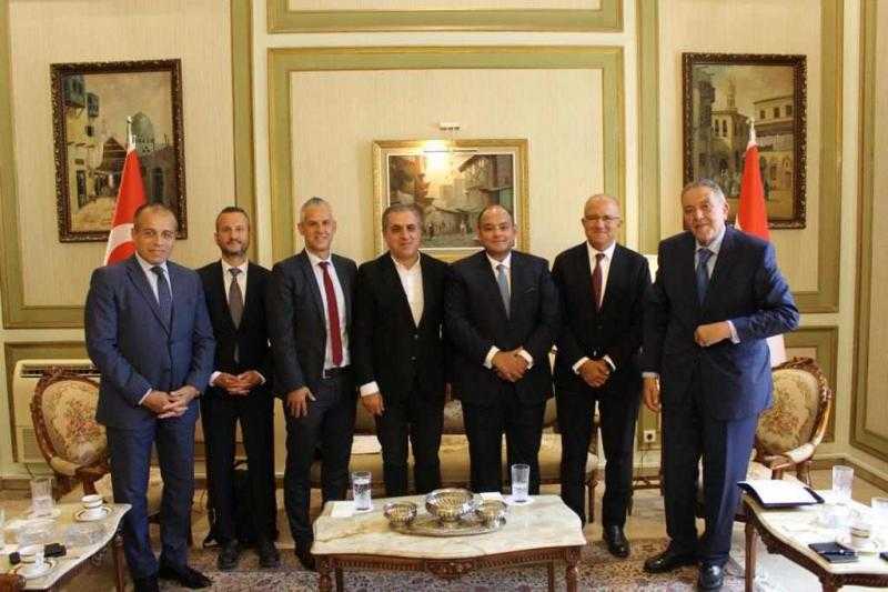 وزير التجارة يؤكد حرص الحكومة على تقديم كافة أوجه الدعم للشركات التركية العاملة في مصر