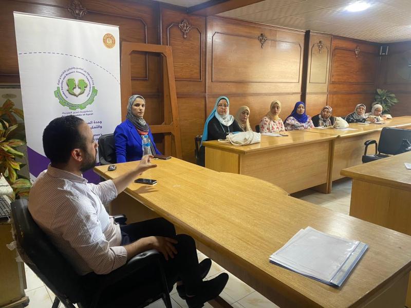 وزارة العمل: ندوة للتوعية بالمساواة بين الجنسين .. والكشف على 75 ضمن «100 يوم صحة» بالغربية | صور