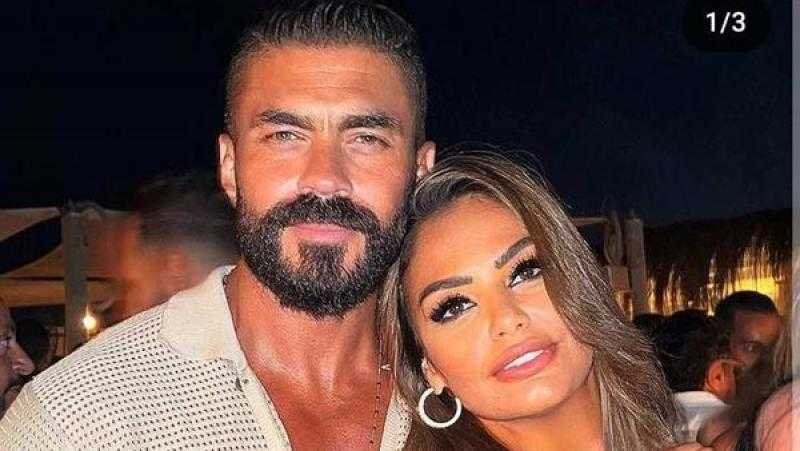 وش الخير وأم بناتي.. خالد سليم يهنيء زوجته بعيد ميلادها