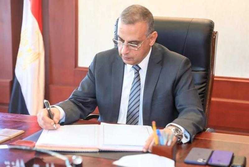 محافظ سوهاج: بدء تنظيم العمل اليوم وفقا لقرارات رئيس مجلس الوزراء لترشيد الكهرباء