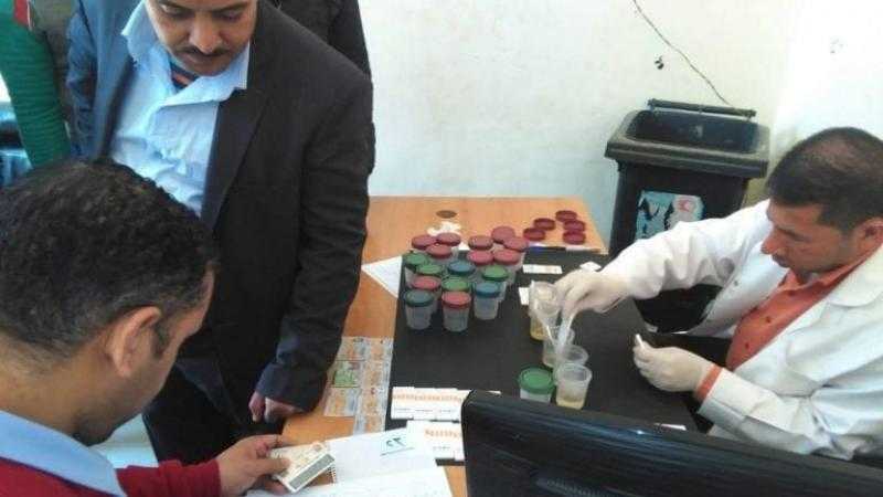 إجراء فحص مخدرات لـ55 من سائقي السيارات على الطرق السريعة