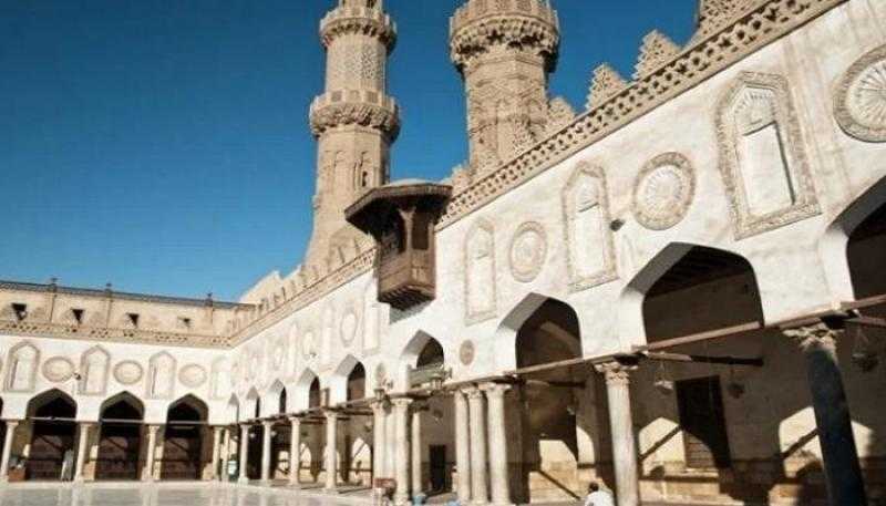 أستاذ آثار: مصر تسعى لتنشيط السياحة الدينية وإزالة التشوهات بها.. فيديو