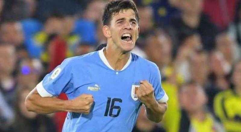 يوفنتوس يدعم صفوفه بمدافع أوروجواي فاكوندو جونزاليس