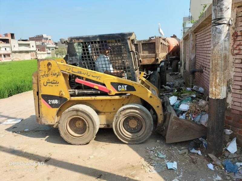 تحرير 36 محضر مخالفات ورفع 270 طن قمامة بمركز المحلة.. صور
