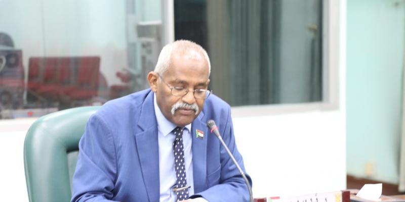 وزارة التربية والتعليم بالسودان تلغي الامتحانات بالولايات المتأثرة بالحرب